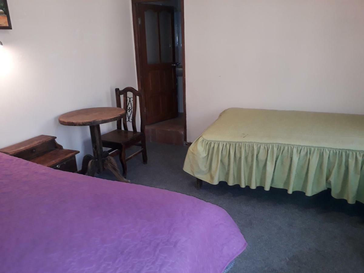Hotel Oasisa أويوني المظهر الخارجي الصورة