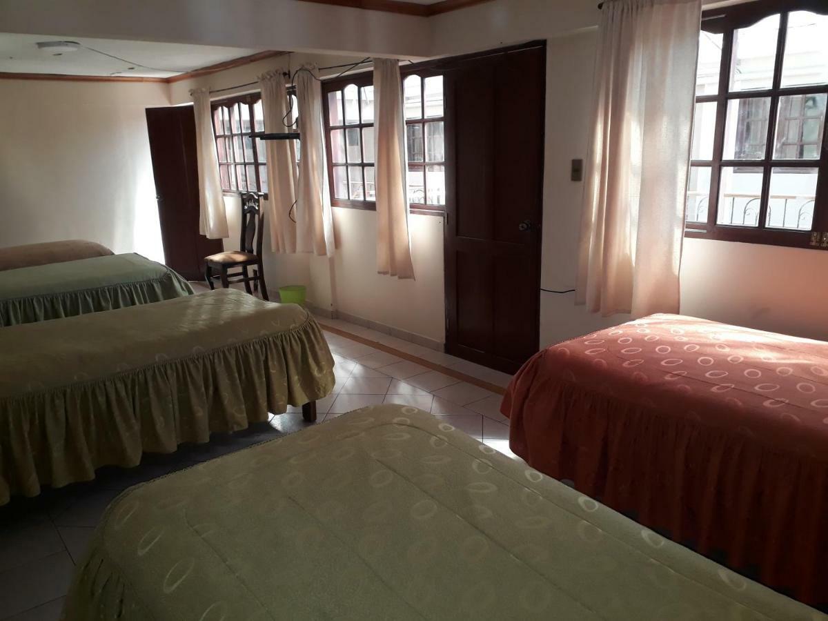 Hotel Oasisa أويوني المظهر الخارجي الصورة
